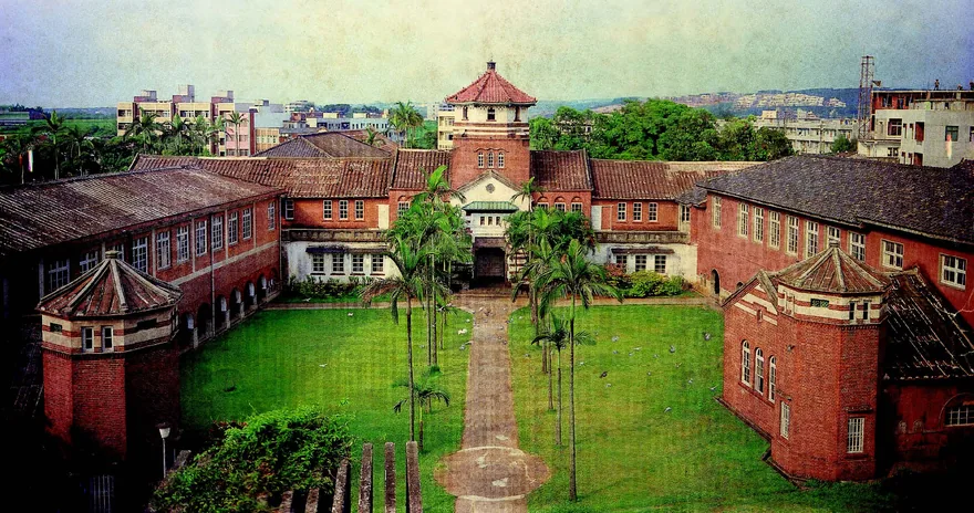 淡江中學八角塔