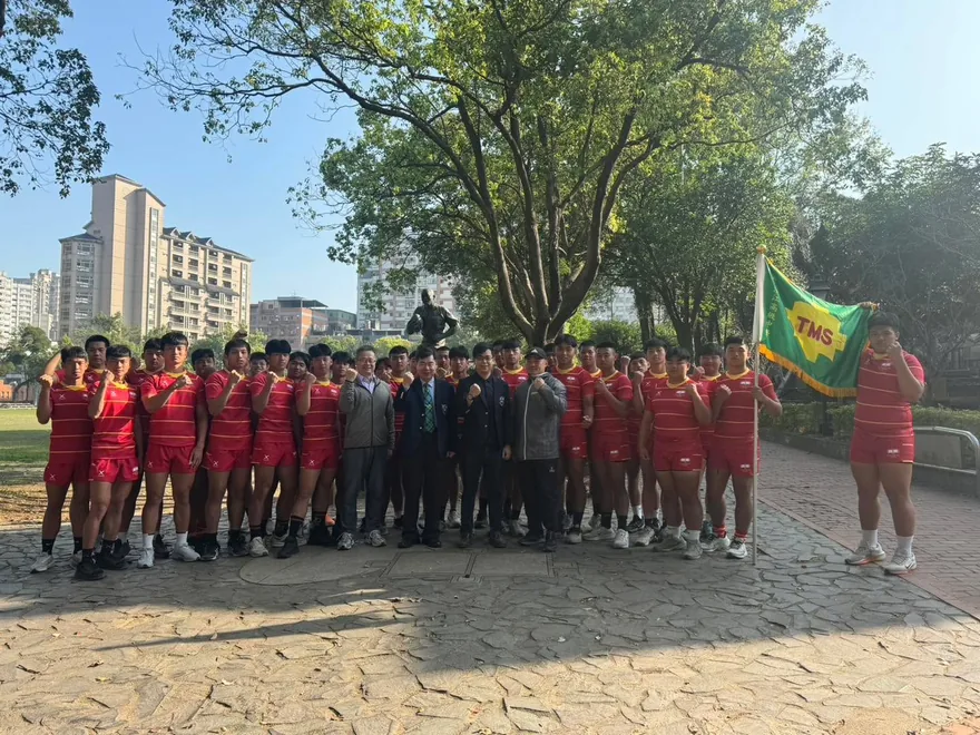 今天迎來賽前最重要的授旗儀式，感謝校長、主任以及牧師和體育組長特地到… 2